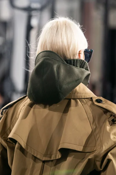 Look 36